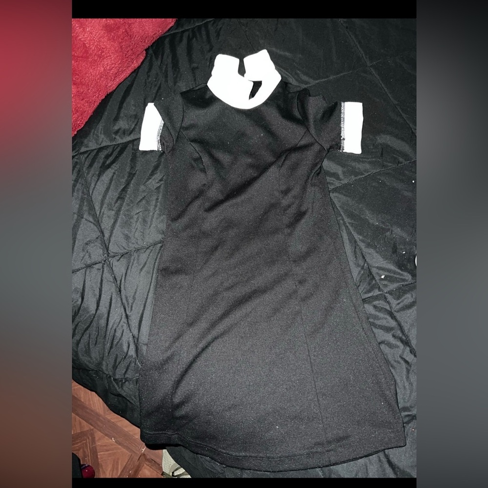 wednesday Adams halloween costume kids size small